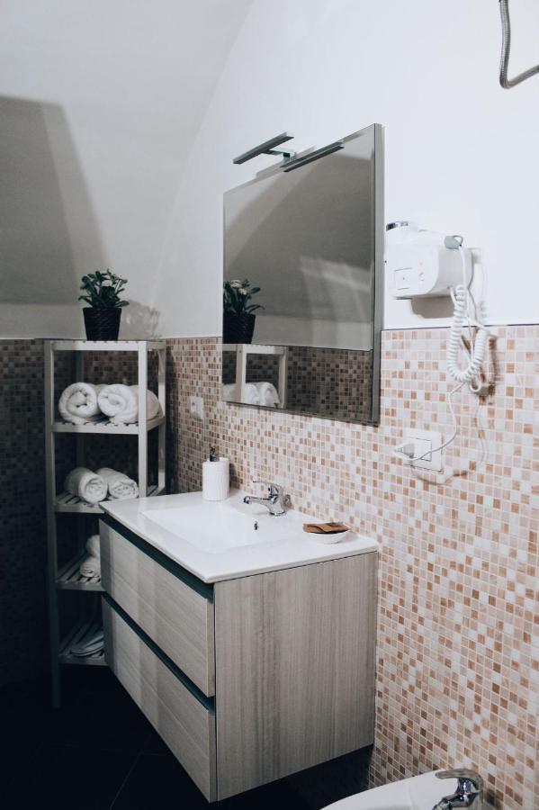 Myrrh Casa Vacanze 바리 외부 사진
